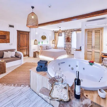 Cumbali (adults Only)