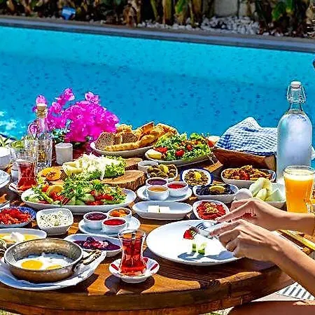 كومبالي كوناك