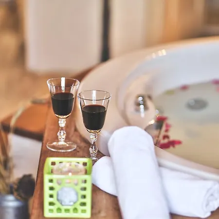 Cumbali (adults Only) מלון